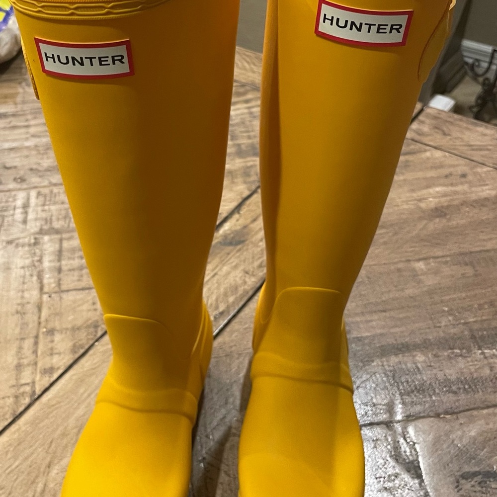 Original Hunter boots. In perfect condition. Worn once